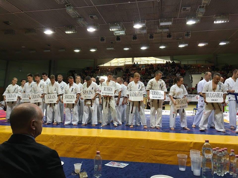 DCW 2 NAP MEGNYIT VERSENYZK TATAMIN